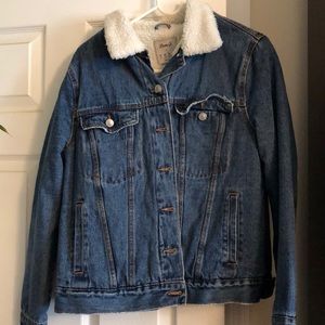 Women denim jacket